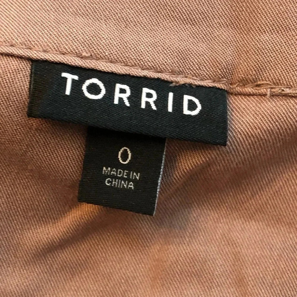 TORRID Beige Twill Eyelet Floral Print Popover Boho Peasant Blouse Size 0 - Picture 6 of 10